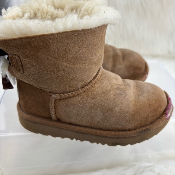 UGG WINTER BABY BOOTS SIZE 10 - Picture 5 of 9